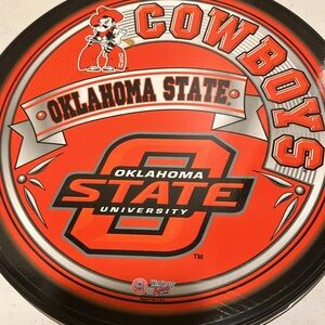 Good-VG Oklahoma State University Round Metal Container, Cookies, Buttons,